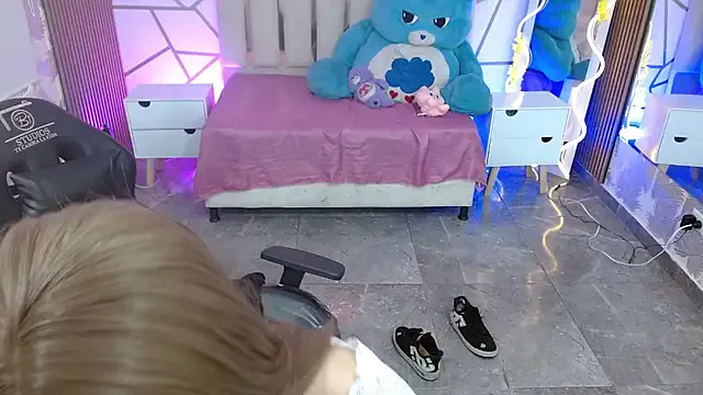 Freechat ocean_tay on StripChat