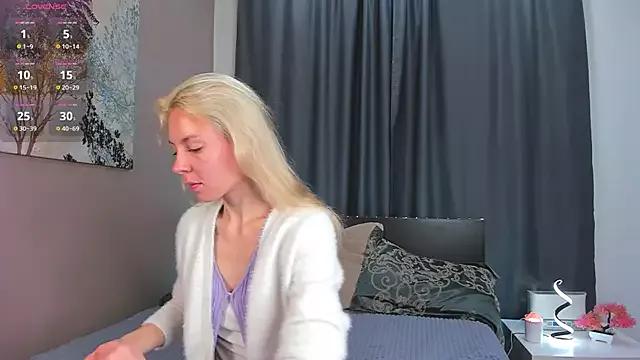 OdeliaHamlet from StripChat is Freechat