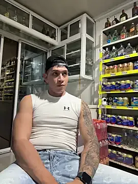 Freechat OliverWest04 on StripChat