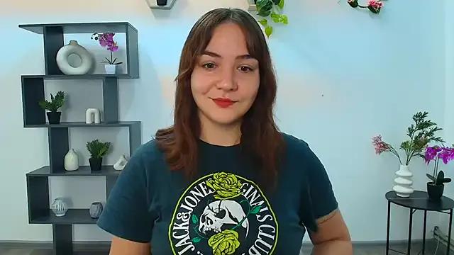 OliviaMontgommery from StripChat is Freechat