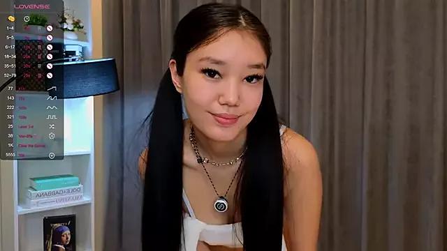 OraBurby from StripChat is Freechat