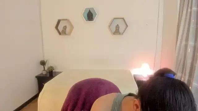 Paloma_victory from StripChat is Freechat