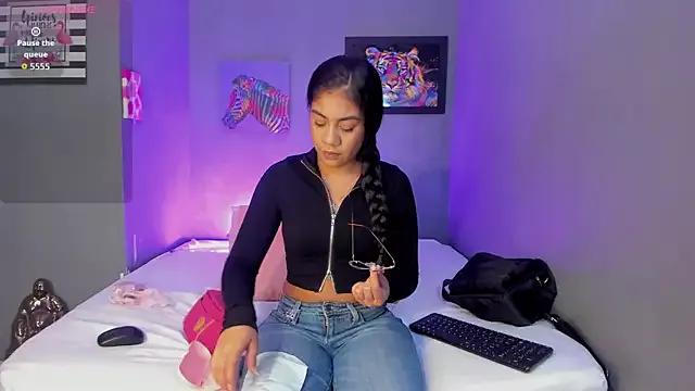 PammelaRoss1 from StripChat