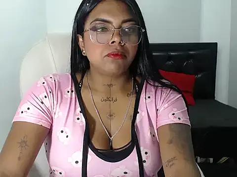 ParisBustamanterx from StripChat is Freechat
