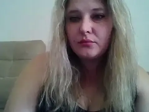 Freechat ParisMimi on StripChat