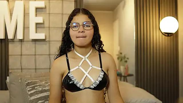 Parys_scott from StripChat is Freechat