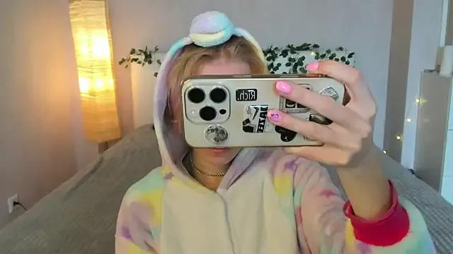 Pink_Lila18 from StripChat is Freechat