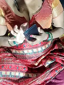 pinki_nude from StripChat is Freechat