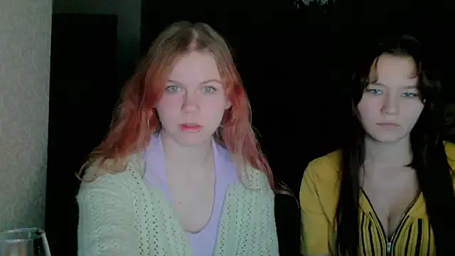 StripChat Poppy_sun is Freechat Poppy_sun — French kiss