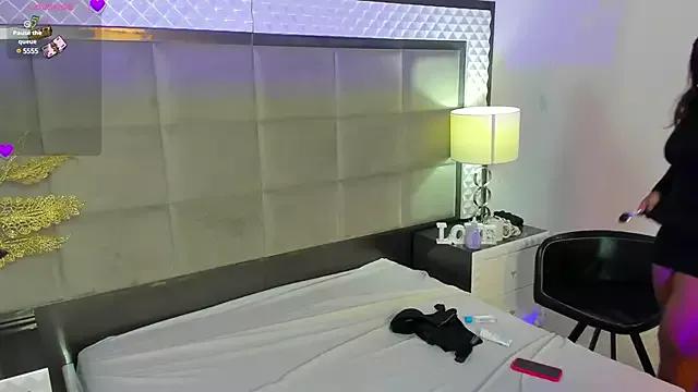 PrettyPoisonx from StripChat is Freechat