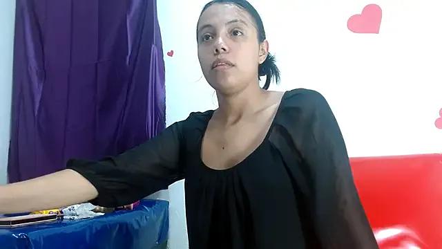 prinsesbrowvagina from StripChat is Freechat