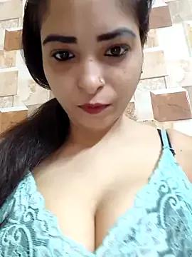 QUEEN-ADITI from StripChat