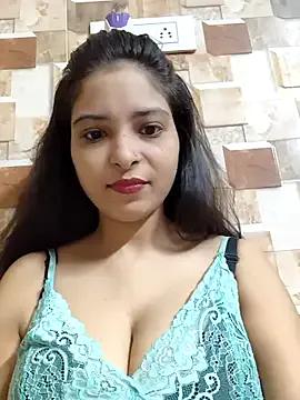 QUEEN-ADITI from StripChat is Freechat