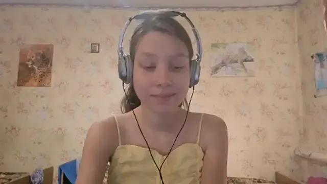 QutieDaSweet from StripChat