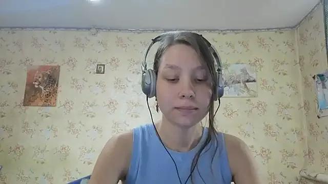 QutieDaSweet from StripChat