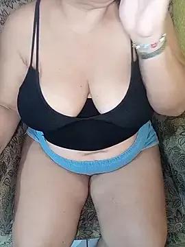 Ravena2290 from StripChat is Freechat