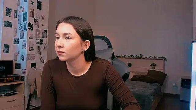 raviolly046 from StripChat is Freechat