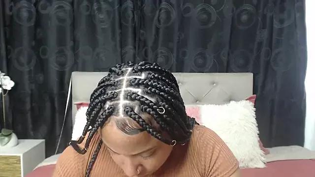 rebeka_kenye from StripChat