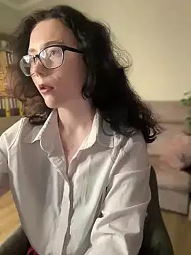 RinaShy from StripChat is Freechat