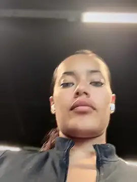 Freechat Risky_Workouts on StripChat