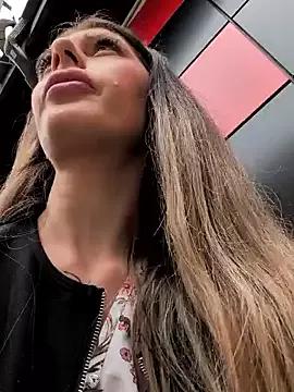 riskyperfect02 from StripChat is Freechat
