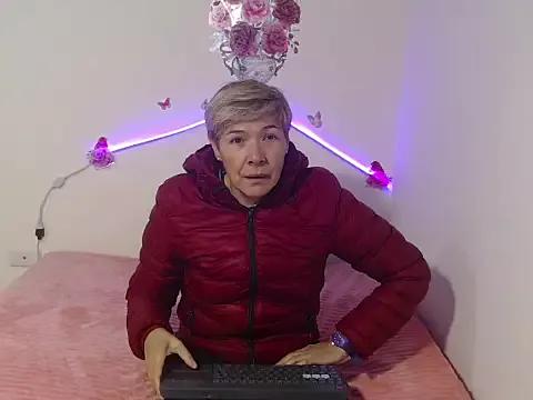 rosyxs1 from StripChat is Freechat