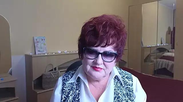 Rovena_Redd from StripChat is Freechat