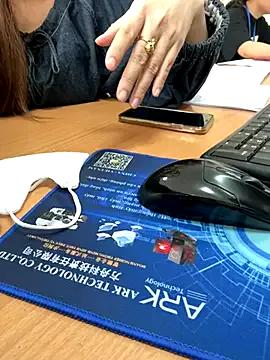 Ruby2000- from StripChat is Freechat