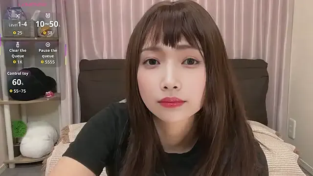 Freechat Ruu-chaaan on StripChat