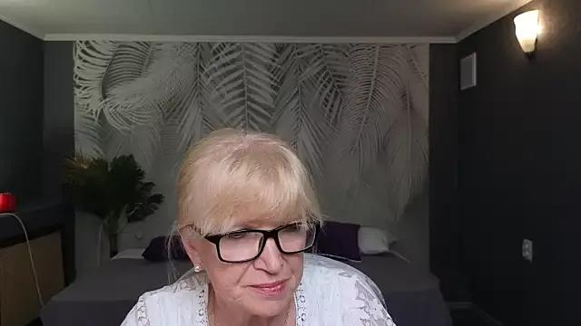 Sabina_Ros from StripChat is Freechat