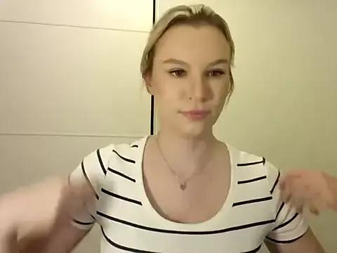 SadieBrilliance from StripChat is Freechat