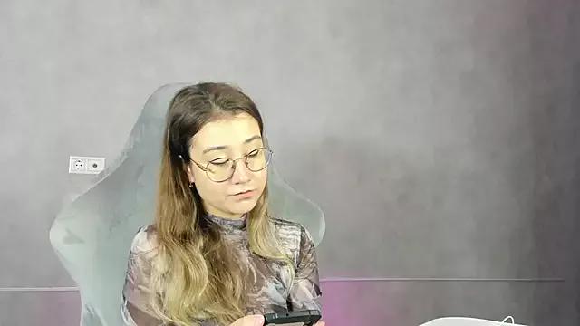 Sally_Manson from StripChat is Freechat