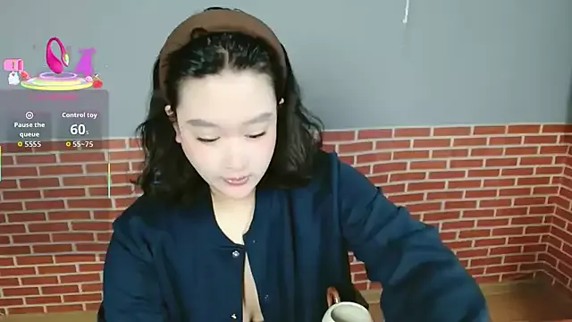 Freechat sallybing on StripChat