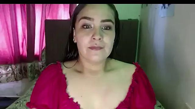 Salma_deep from StripChat is Freechat