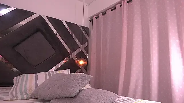 Private sam_lewins on StripChat