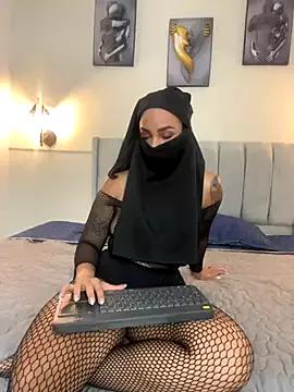 Samara_Hadi_ from StripChat is Freechat