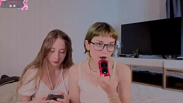 SamathaCarlsley from StripChat is Freechat