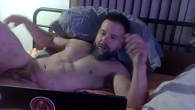 StripChat sampookie is Freechat sampookie — pay back friend for bail money1 :(