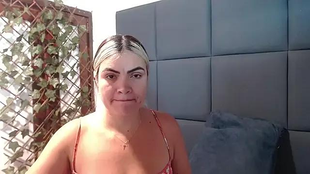 sandra_perez1 from StripChat is Freechat