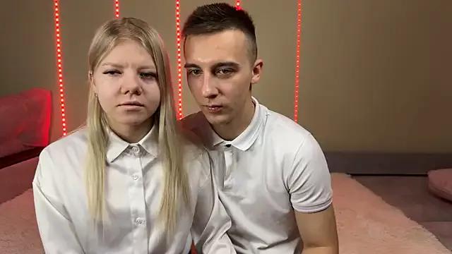 SandraGaze from StripChat is Freechat