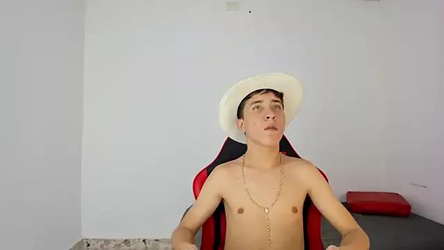 Santiago_LatinBoy from StripChat is Freechat