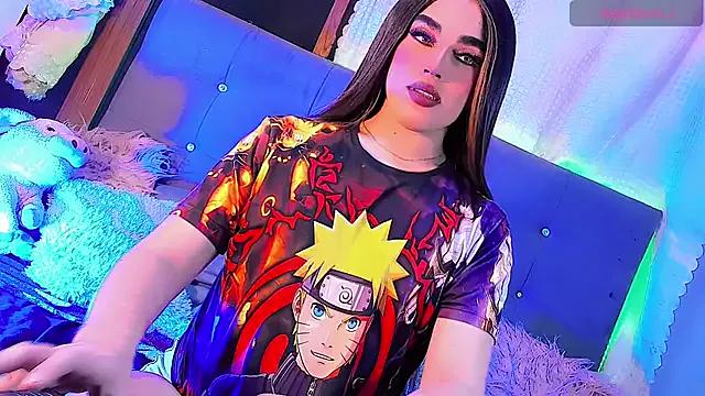 Sara_Queensx from StripChat is Freechat