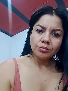 SaraNixx from StripChat is Freechat