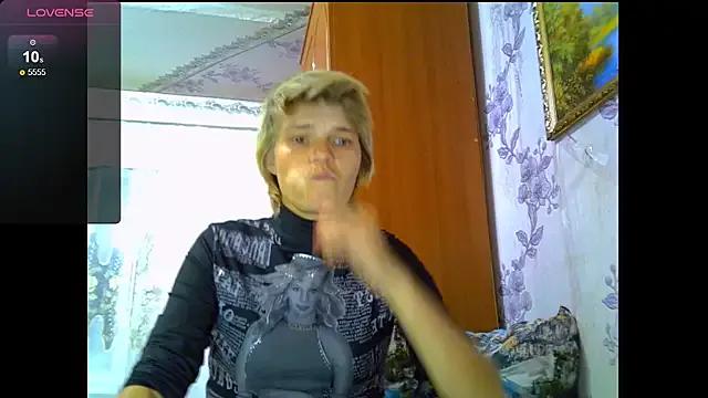 SaraSnow_ from StripChat is Freechat