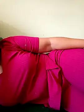 Saricooool99 from StripChat is Freechat