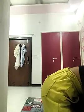 sassyishhu76 from StripChat is Freechat