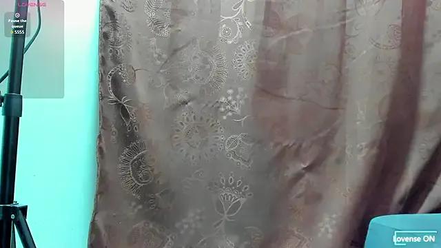scarlett_mask from StripChat is Freechat