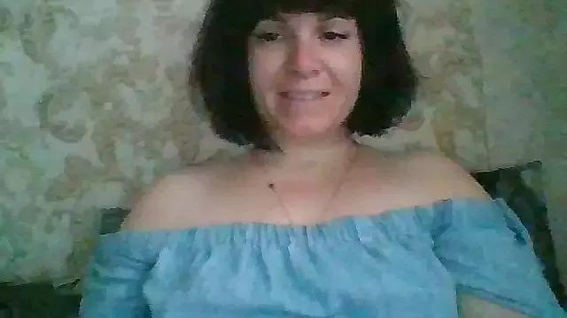SecretSienna_ from StripChat is Freechat