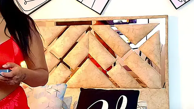 Private Selenegomezz on StripChat