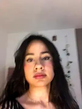 SelinaCatt_ from StripChat is Freechat